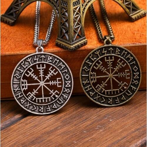 Vintage Norse Viking Vegvisir Rune Round Pendant Viking Compass Totem Amulet Necklace
