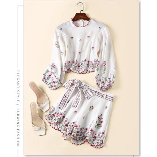 Women Shorts Suit Fashion Set 2021 Spring Summer Female Floral Top Shorts Suit Elegant Ladies Two Piece Set New