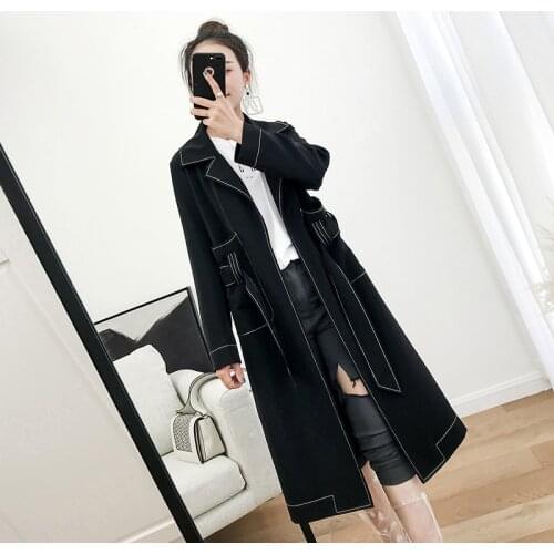 Black windbreaker womens middle and long style 2021 early autumn Korean version new style waist closing slim fashion over knee