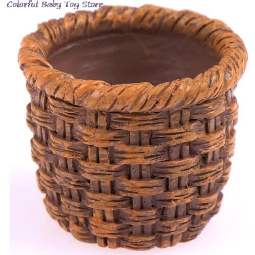 Hot Sale 1/12 Mini Cute Dollhouse Rattan Frame Hand-woven Vegetable Food Storage Basket Dolls Miniature Decoration
