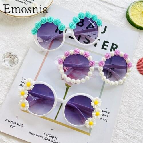 2021 New Flower Round Sunglasses Women/Men Fashion Funny Beach Holiday Sun Glasses Seaside Party Candy Color Eyeware UV400