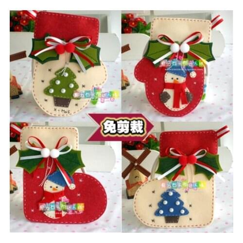Christmas decorations / Christmas gloves / boots / wall decorations Fabric Felt kit Non-woven cloth Craft DIY Sewing set Handwor