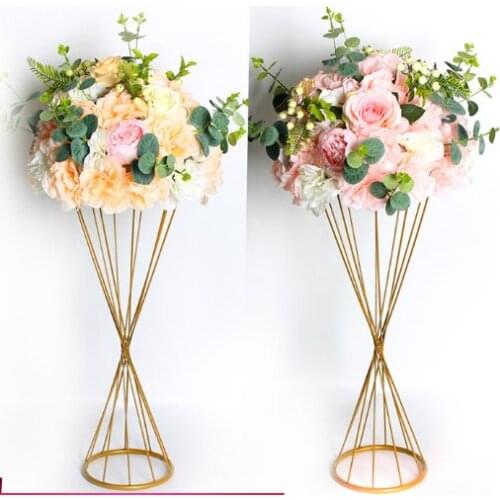Iron geometric hollow Vase ornament waist flower wedding table flower wedding props guide flower rack