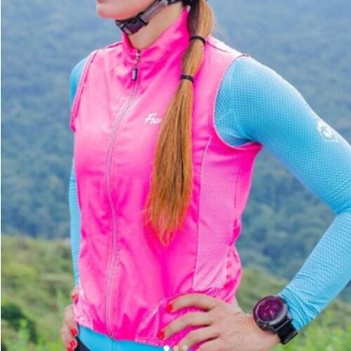 FRENESI Womens Cycling Sleeveless Vest Windproof and Rainproof Multifunctional Sports Vest