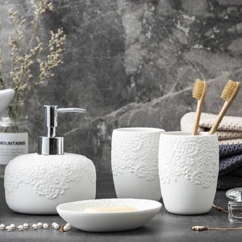 4pcs Simple Style Bathroom Set Ceramic Mouthwash Cup Toothbrush Holder Creative Lace Ornaments Bathroom Household Items