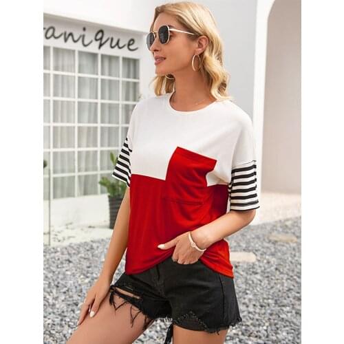 2021 New Summer Short-sleeved T-shirt Womens Stripes Retro Loose Casual O-neck Contrast Fashion Avant-garde