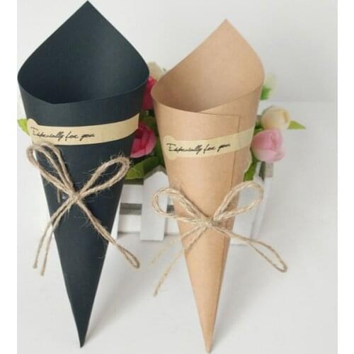 100Pcs/Lot Wedding and Party Forest themed Kraft Paper Flower Packing gift box of 15x15cm Flat size For DIY Bouquet Paper Tray