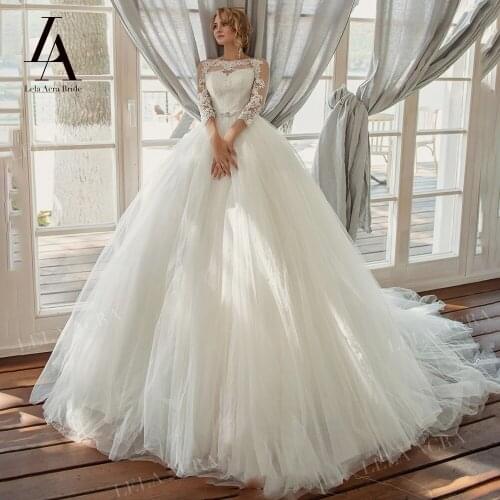 LelaAcra Long Sleeve Wedding Dress 2021 Appliqued Lace Bridal Gown Crystal Belt Vintage Princess ER31 Plus Size Vestido De Novia