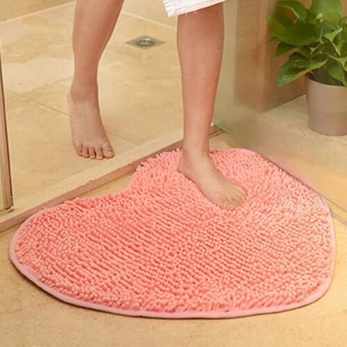 Non-slip Mat Door Mat Pure Color Heart-shaped Carpet Door Carpet Kitchen Rug Living Room Bedroom Pad Shower Pad Soft Foot Pad