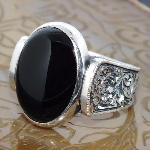 Vintage Large Oval Black Stone Ring Silver Color Fashion Design Carved Rings for Women Punk Gothic Party Retro Jewelry Gift