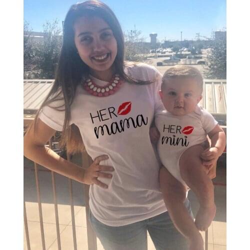 1pcs Her Mama Her Mini Mommy and Me Summer Short Sleeve Casual Matching Mom and Baby Shirts Mom and Kids Outfits Funny Saying