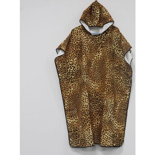 Quick Drying Microfiber Hooded Bath Towel for Adults Toweled Bathrobe Women Men Leopard Print Swimming Beach Towels Surf Poncho