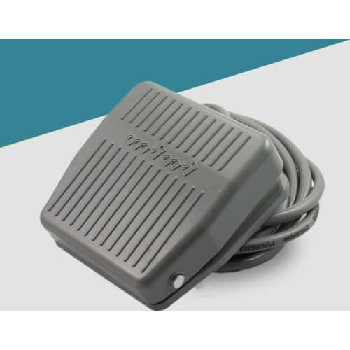 Foot Switch Foot Momentary Control Switch Electric Power Pedal Spdt Self-reset Point Type with 15cm / 1m / 2m Wire DC 220V 10A