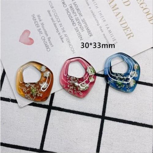 2pcs/lot new creative resin waterdrop dry flower charm connectors for diy earrings craft ornaments jewelry findings accessories