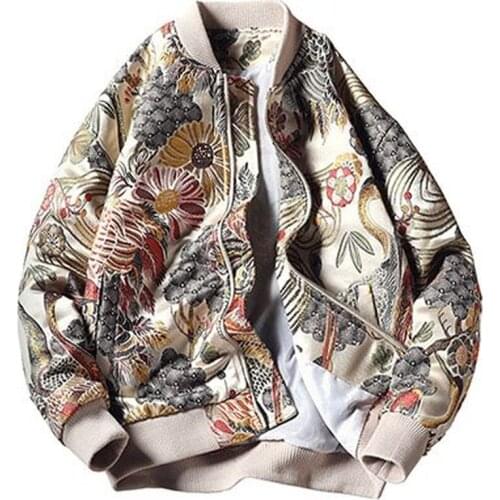 Japan Style Mens Floral & Crane Embroidery Bomber Jacket Stand Collar Men Streetwear College Baseball Jackets Autumn Coat