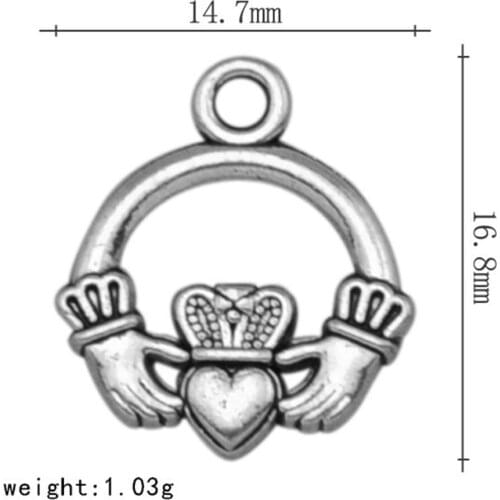 2021 New Claddagh Friendship Best Friend Heart Love Charms Antique Silver Plated Holding Hands Pendant DIY Charm