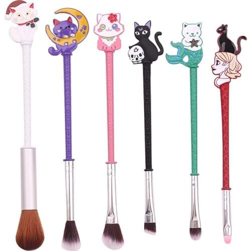 Sailor Moon Cute Cat Makeup Brushes Set 6pcs Powder Eyeshadow Brush Kawaii Brush Synthetic Fiber Hair Beauty Tool Kit