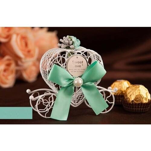 100pcs fashion Europe iron carriage candy box love wedding favor box wedding candy box free shipping wen4574