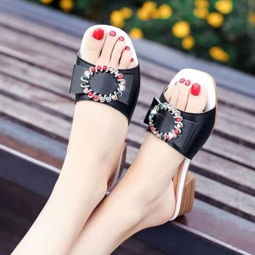 2021 Popular Mid Heel Womens Modern Slipper Sandals Beautiful Decoration Slides