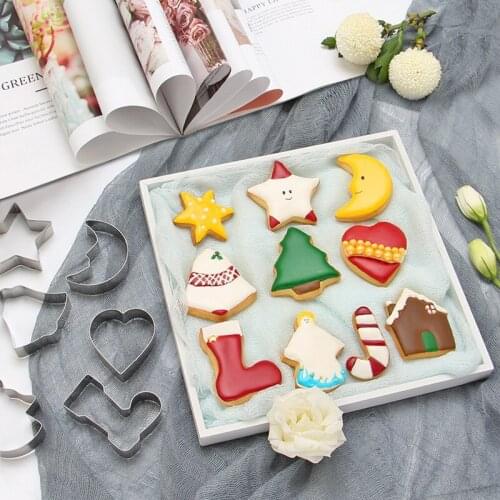 10 Piece suction card cake baking tool stainless steel Christmas tree biscuit cutting die series baking die