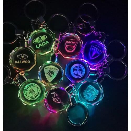 LED Light K9 Crystal Car Logo Bottle Keyring Keychain for Lada Daewoo Dacia Tesla Proton Saab Scania Mustang Abarth Alfa Romeo