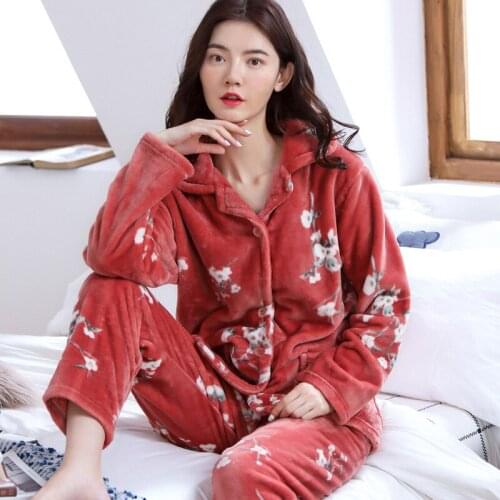 Winter Women Thicken Warm Soft Pajamas Female Flannel 2 Pieces Pajamas Set Mujer Long Sleeve Sleepwear for Girls Ladies Pyjamas