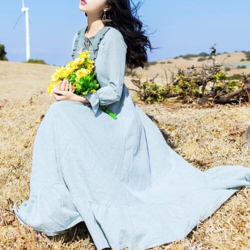 High Quality 2018 Autumn New Arrival Retro Tie Flower Embroider Flare Sleeve Bowknot Woman Cotton Long Dress