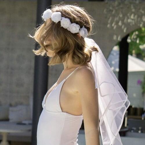 Boho Rose Flower Garland Bridal Veil Headband Hair Accessory for Wedding Bachelorette Party Bridal Shower Bride to Be Gift White