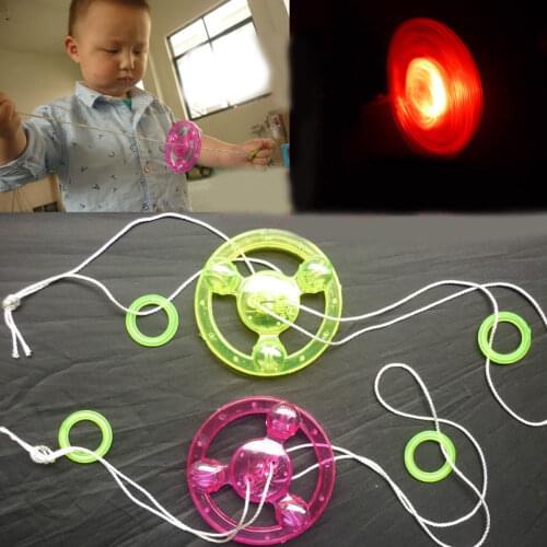 Rushed Hand Pull Luminous Flashing Rope Flywheel Toy Led Light Up Toys Novelty For Childrens Birthday Funny Gift Random Color