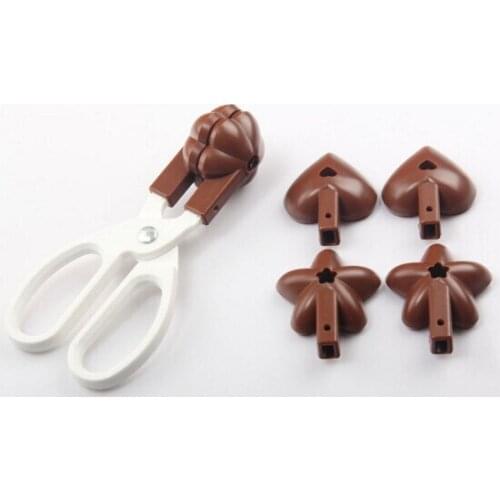 3 in 1 Heart Cake Decorating Bakeware Flower Cake Mold Chocolate Cookie Cutter Clip Tongs Scissors Kitchen Accessories N1086