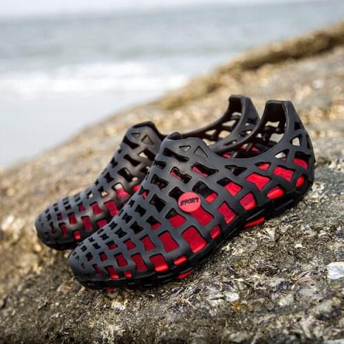 Men Sandals 2021 New Arrival Summer Massage Women Shoes Flip Flops High Quality Beach Sandals Sneakers Anti-slip Zapatos Hombre