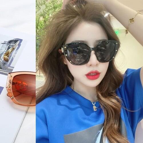 2020 Luxury Fashion Big frame fashion Sunglasses Women Men Vintage Oversized Sun glasses Female Male Oculos Shades With sign