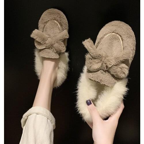 Fashion Autumn Winter Peas Shoes Female Wild Hair Ball A Pedal Lazy Warm Cotton Shoes Women Short Plush women shoes U12-85