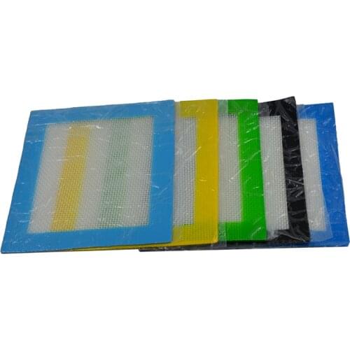 Non Stick Silicone Dab Wax 11.5*14cm Bho Silicone Slick butane oil Baking Mat with Fiber Glass