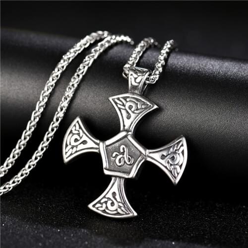 Irish Amulet Necklace Celtics Pendant Necklace Trinity Love Knot Round Triquetra Stainless Steel Necklace Jewelry
