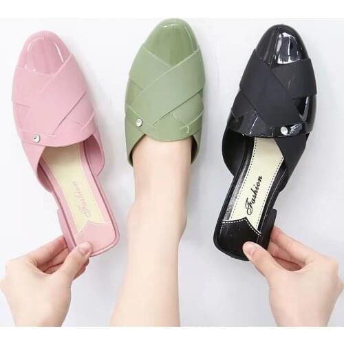 Modern Women Slipper Sandals Fashion Shoes Popular in Summer