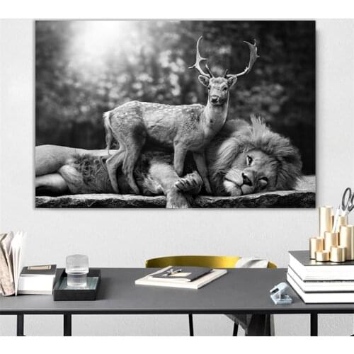 Black And White Lion Deer Pictures Animal Friendship Canvas Painting Wall Art For Living Room Home interior Posters And Prints