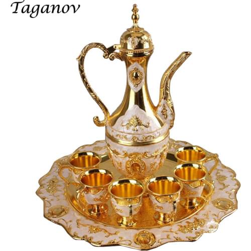 Best gift copper Eight-piece Bar alkohol Sets cocktail wine set gold shot glass 6 cups plate metal wine shot glasses Teaware set