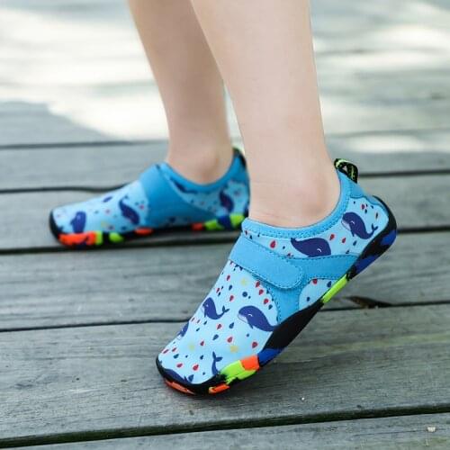 Fashion Kids Aqua Shoes Summer Breathable Beach Sandals Children Boys Girls Dry Water Shoes Antiskid Barefoot Socks Casual Shoes