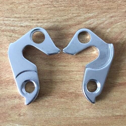 2pcs BikeDerailleur Hanger Gear Mech Dropouts with bolts for Redline Corratec AKA # 213 BH HOY PINNACLE TITUS SARACEN SCATTANTE