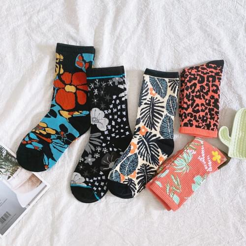Style Brand Personality Leopard Street Flower Cartoon Happy Winter Warm Sock Funny Lady Kawaii Cotton Women Men Cute Short Socks