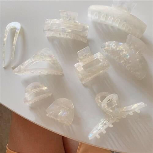 AOMU Summer Romantic White Acrylic Geometric Hair Claw Bohemian Smooth Irregular Hollow Head Hair Clip for Women Wedding Jewelry