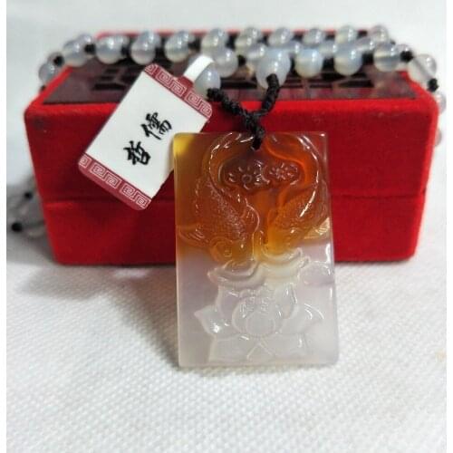 Zheru Jewelry Pure natural two-color agate Pisces Lotus pendant White chalcedony bead necklace Female models Gift certificate