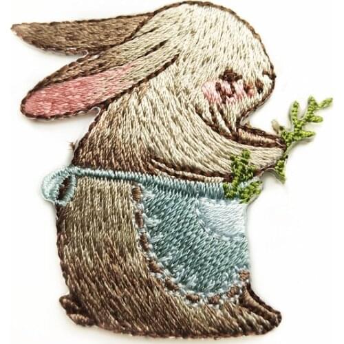 4PCS Iron On Embroidered Rabbit Patches Animal Patch For Clothing Bag DIY Sewing Accessories Parches Para P0040