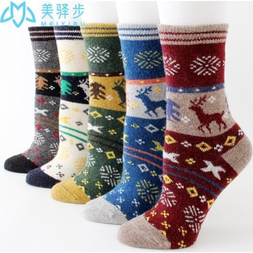 12 Pairs Per Set Winter Thickened Female Wool Socks Cartoon Elk Socks Hot Sale Warm Women Socks Snow Socks Wholesale