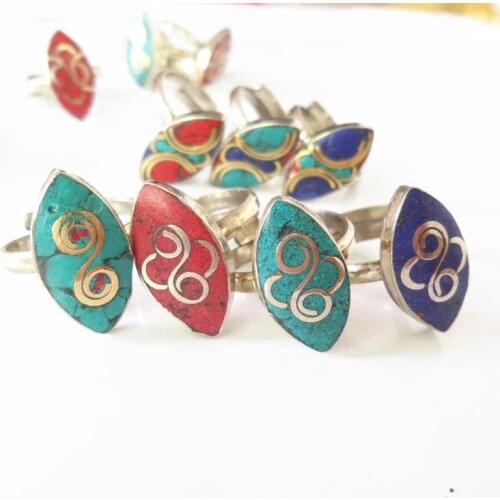 R252 Mix Wholesale Nepal Vintage Lovely Rings for Girl Cute Eye Figure 2017 New 5pcs lot