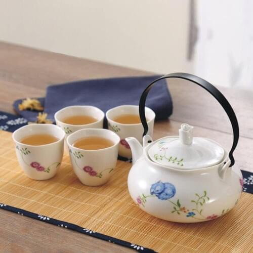Japanese Classic White Ceramic Tea Set with Flower Pattern,Teapot & 4 Teacups