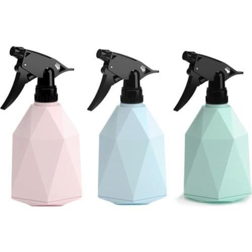 600ml Pressure Watering Can Handheld Spray Bottles, Outdoor Indoor Plant Mister Plastic Water Spray Bottle
