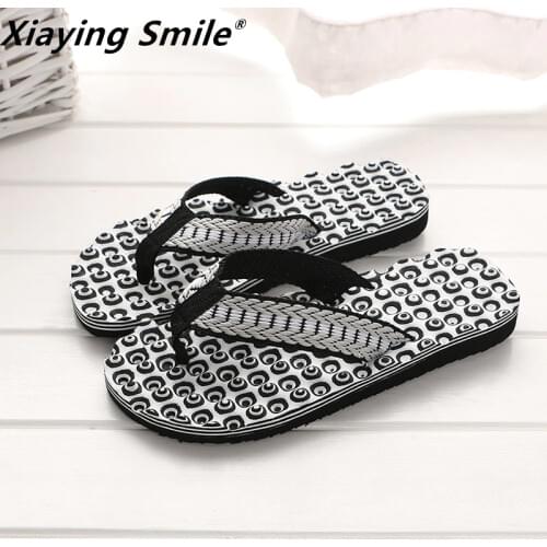 British style men shoes Cool Men Flip Flops for loose-fitting men beach slippers rubber flip-flops men sandals Non-slip