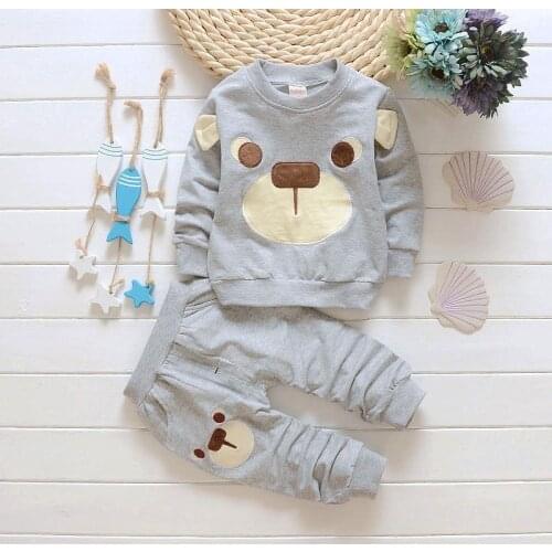 Childrens clothing 2020 spring childrens long-sleeved new male baby cartoon embroidered bear 2 piece set tide